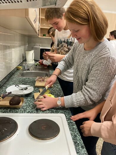 11b0ff87-4c53-423f-ab85-157db4b97440.jfif