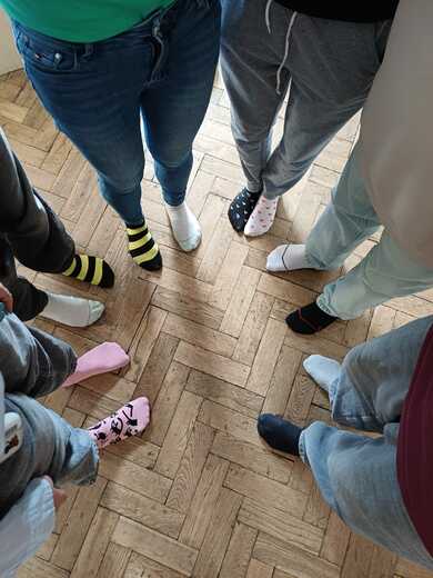 1a8e050f-59e7-425b-a097-dddd901a2bb9.jfif