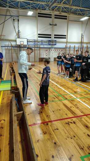 1f794ef4-41d0-4702-9b44-1ff6e68fbc68.jfif