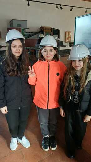 60ad122f-eb67-4c00-b028-ec9aa450bb69.jfif