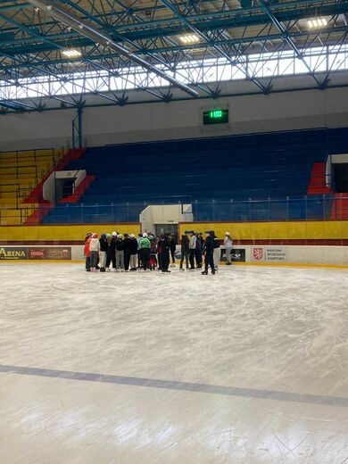 7c000d84-2865-4a9c-bf8f-536640c3074a.jfif