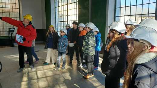 bc690e02-b9c6-4085-bd22-aaa5048bee42.jfif