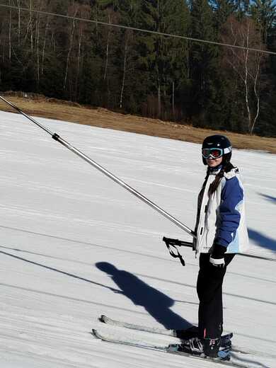 c1be0018-313c-40f4-9d75-1a392575dd5f.jfif