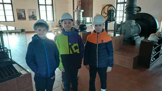 c5f6b7c9-4ba1-4b73-96bc-ea86a68604e3.jfif