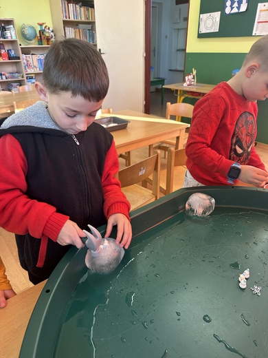 CA - ledové balónky s tajemstvím 5.jpg