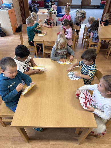 Červík nenasyta - práce s vlnou 2.jpg