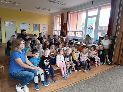 Divadélko Šneček.jpg