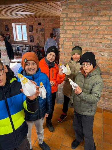 eee1b39b-b6d3-4512-bbd4-5be06c601dfc.jfif