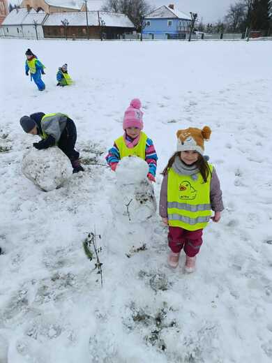 Hrátky se sněhem 1.jpg