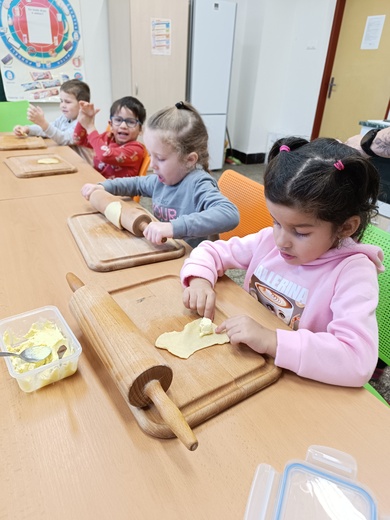 Pečení rohlíčků 2.jpg