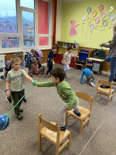 překážková dráha - ozdoba 3.jpg