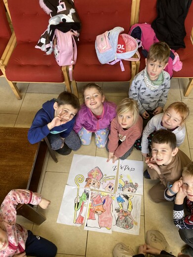 společné omalovánky - Mikuláš.jpg