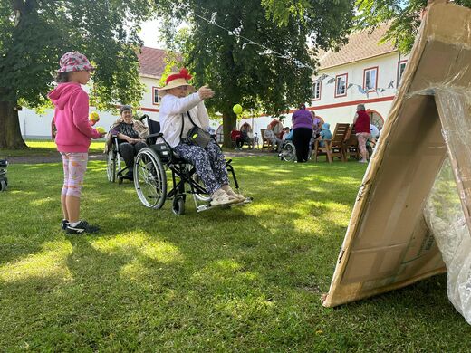 Sportovní den Domov pro seniory Drhovle 3.jpg